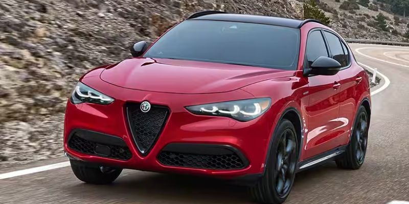  2025 Alfa Romeo Stelvio performance