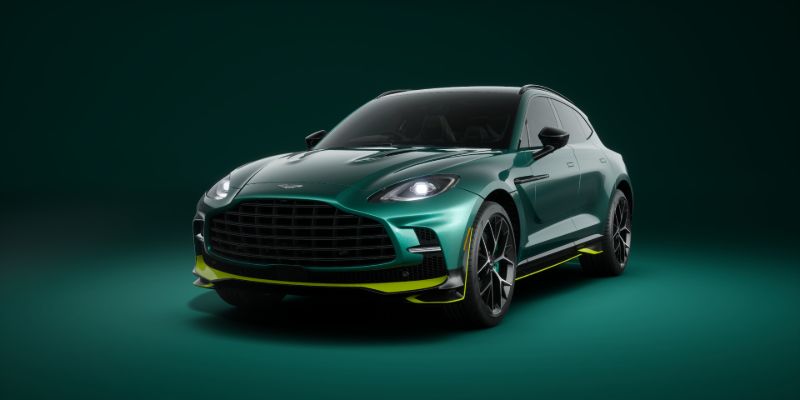 2025 Aston Martin DBX design
