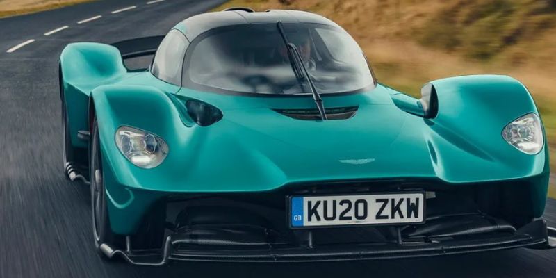  2025 Aston Martin Valkyrie performance