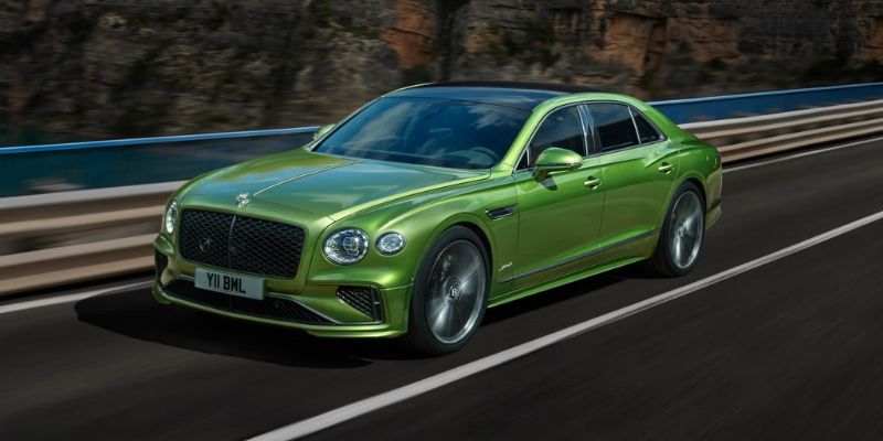 2025 Bentley Flying Spur design