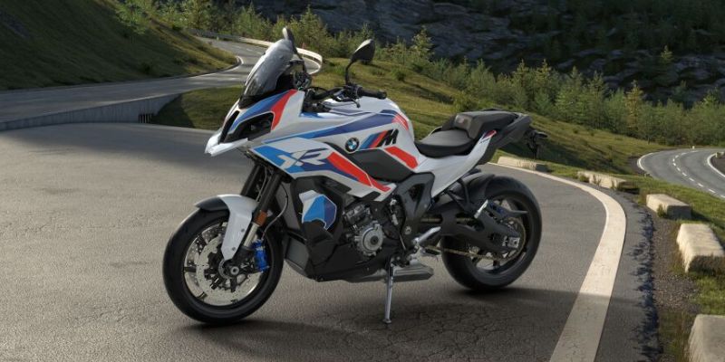 New 2026 BMW M 1000 XR