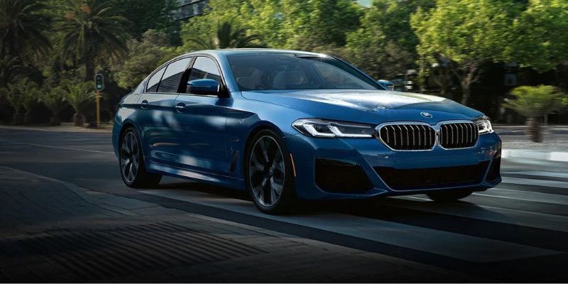  2023 BMW 5 Series performance