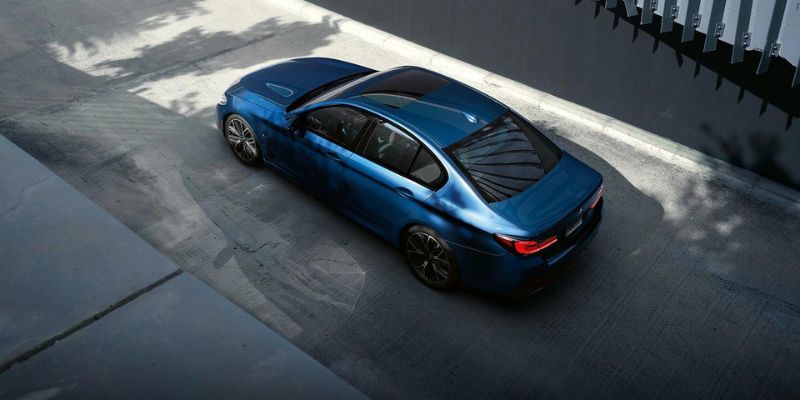 2023 BMW 5 Series technology