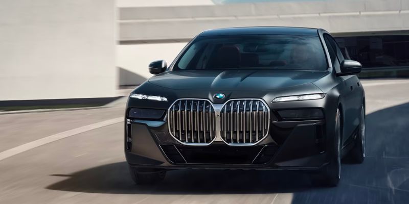 2024 BMW 7 Series technology