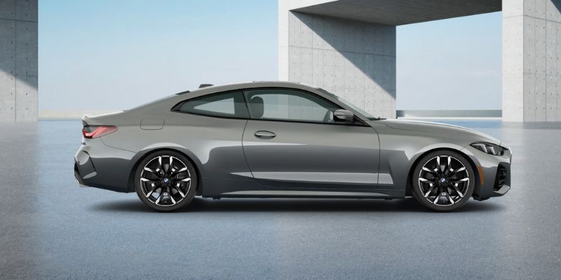 2027 BMW 4 Series Sedan technology