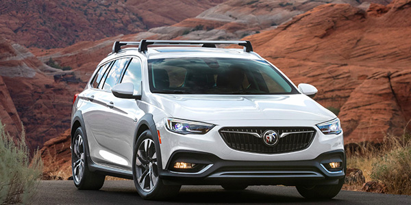 2020 Buick Regal TourX technology