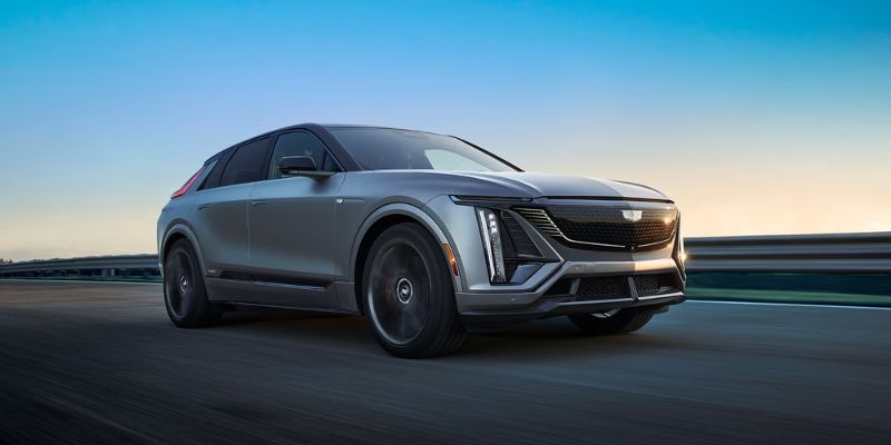 New Cadillac Lyriq-V for Sale Countryside IL