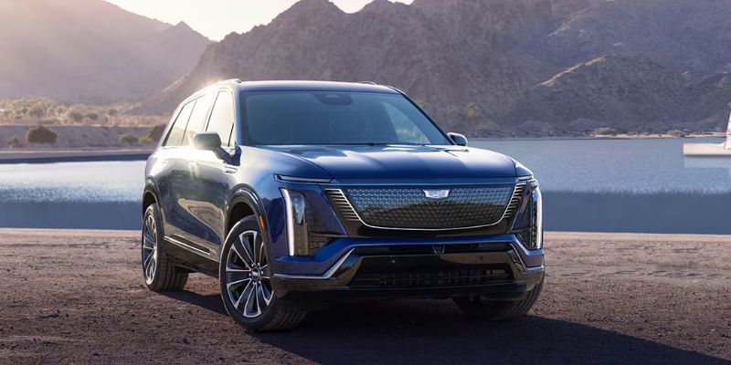 Used Cadillac Vistiq for Sale Countryside IL