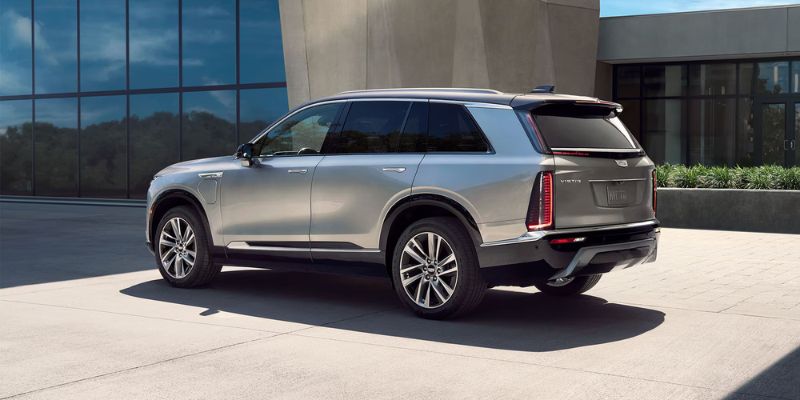 2027 Cadillac Vistiq design