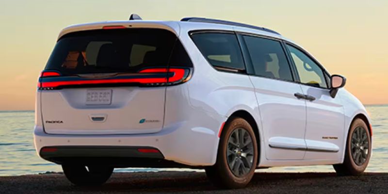New Chrysler Pacifica Hybrid for Sale Pineville NC