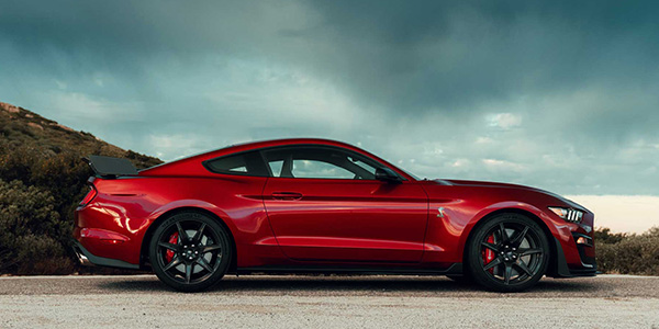 2020 Ford Mustang technology