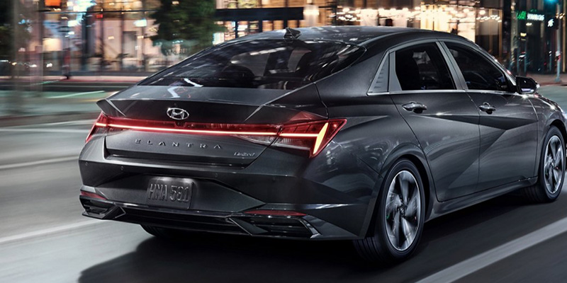 2022 Hyundai Elantra design