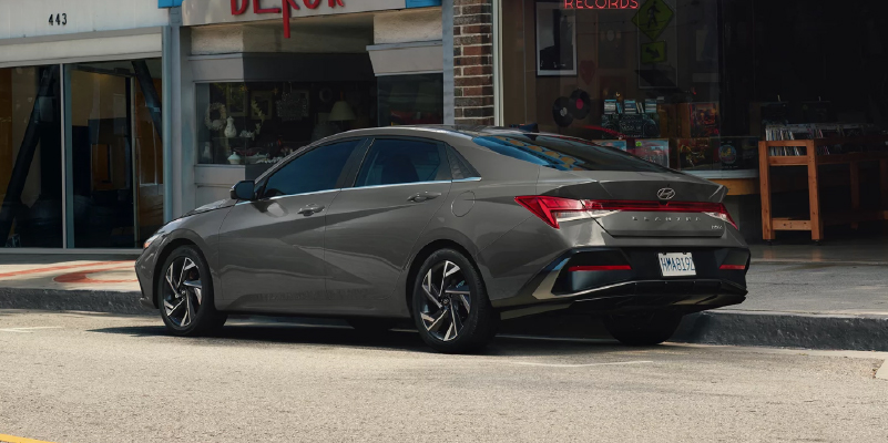  2025 Hyundai Elantra Hybrid performance