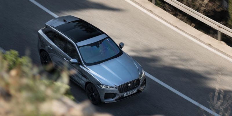  2024 Jaguar F-PACE performance