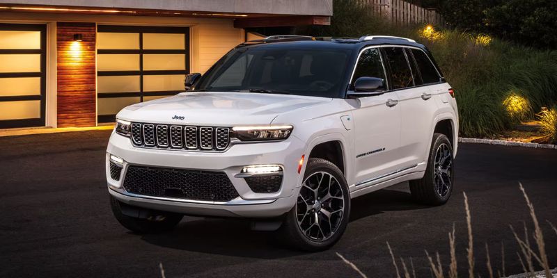  2025 Jeep Grand Cherokee 4xe performance