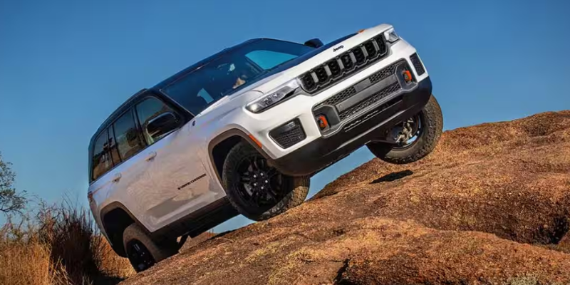  2026 Jeep Grand Cherokee performance