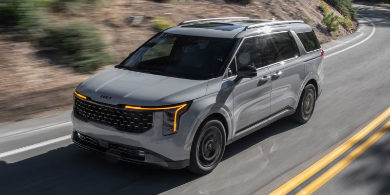 2026 Kia Carnival MPV Hybri