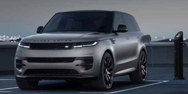 2025 Range Rover Sport Plug-In Hybrid design