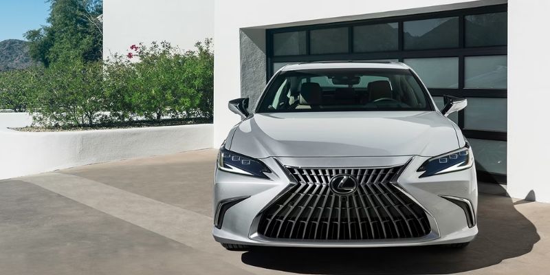 Used Lexus ES Hybrid for Sale Peoria IL
