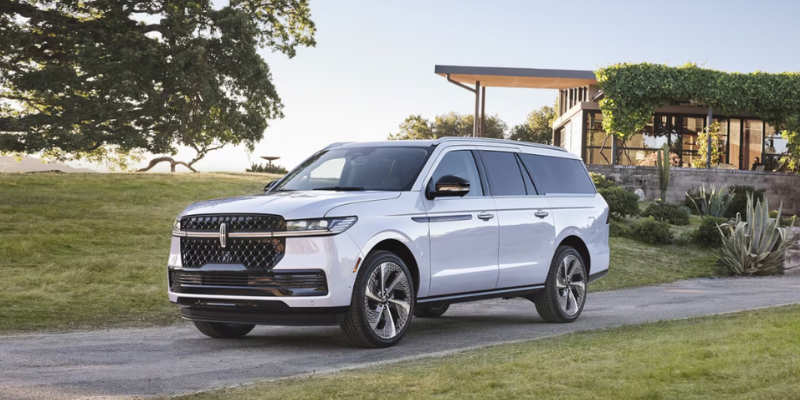 New Lincoln Navigator for Sale Glenview IL