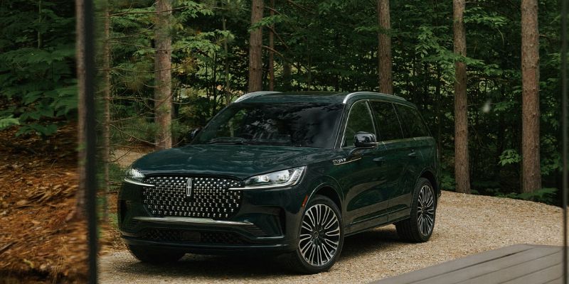 2027 Lincoln Aviator design