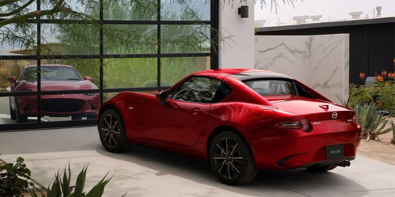 2024 Mazda MX-5 Miata RF design