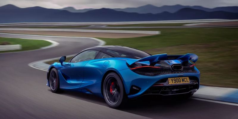 2025 McLaren 750S design
