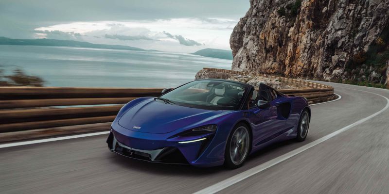 See the New McLaren Artura Spider Near Tampa, FL | Features Review
