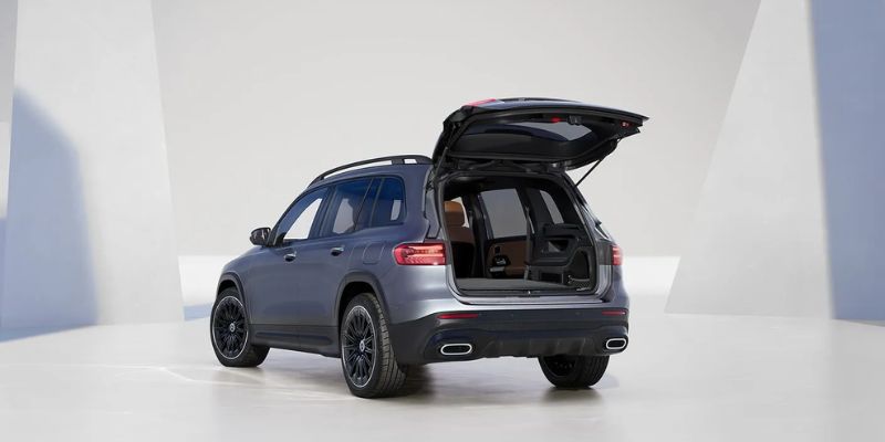 2024 Mercedes-Benz GLB SUV technology