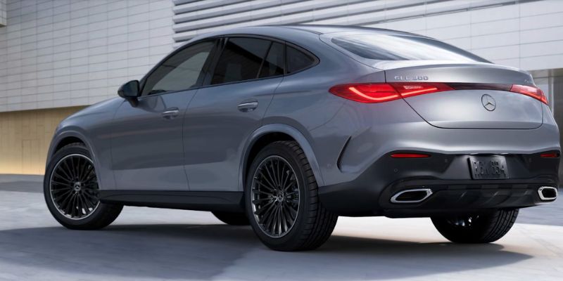 2027 Mercedes-Benz GLC Coupe performance