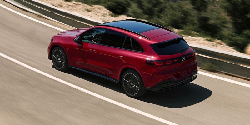 2027 Mercedes-Benz GLC SUV design