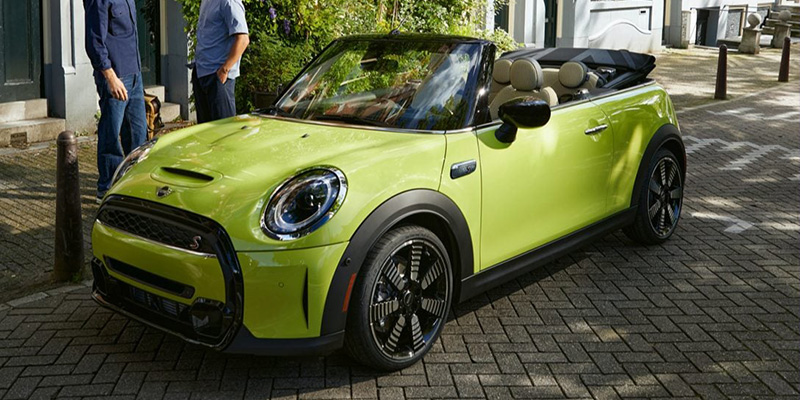  2022 MINI Convertible performance