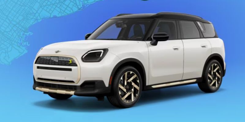 2025 MINI Countryman SE design