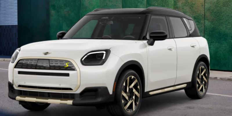 2026 MINI Countryman SE performance