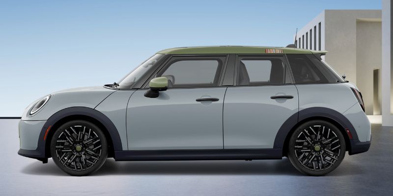 2027 MINI Cooper 4 Door design