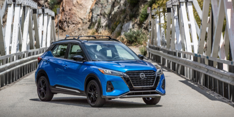 2025 Nissan Kicks Play