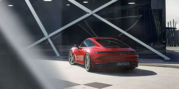 2020 Porsche 911 Carrera design