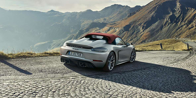 2021 Porsche 718 Spyder design