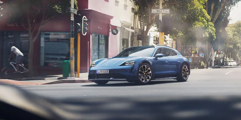 2021 Porsche Taycan Cross Turismo design