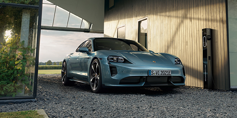 2021 Porsche Taycan technology