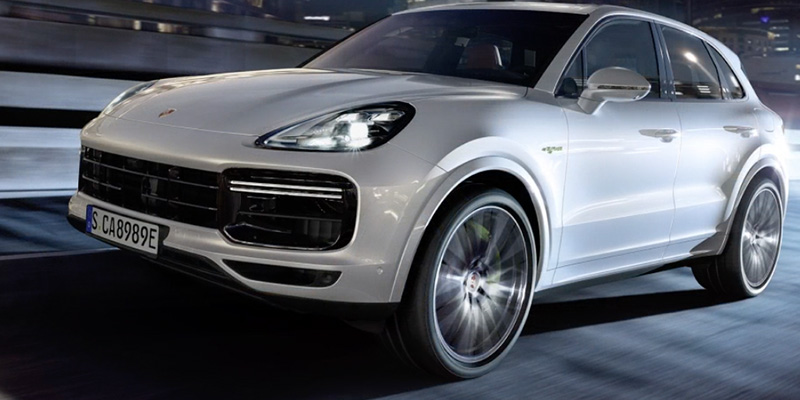  2022 Porsche Cayenne performance