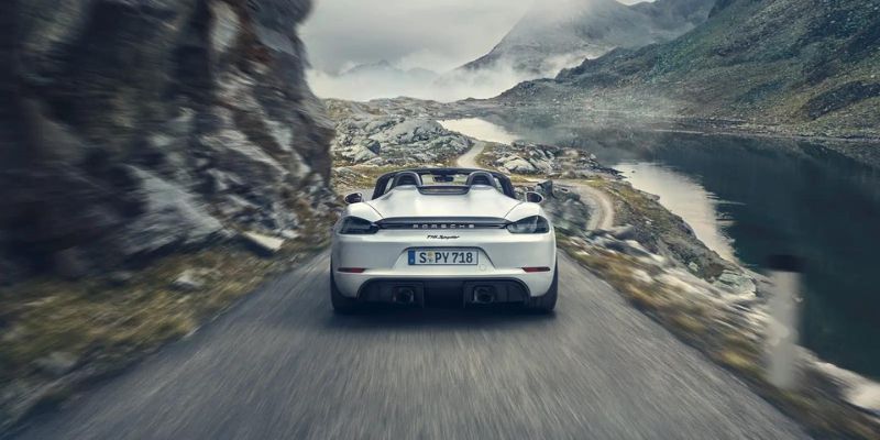 2023 Porsche 718 Spyder design