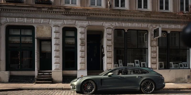 See Why Drivers Love the 2023 Porsche Panamera - Porsche Monmouth Blog