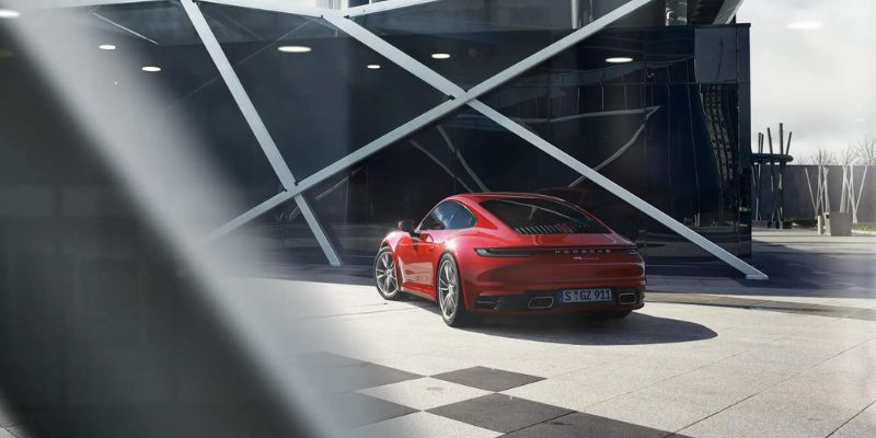  2024 Porsche 911 Carrera performance
