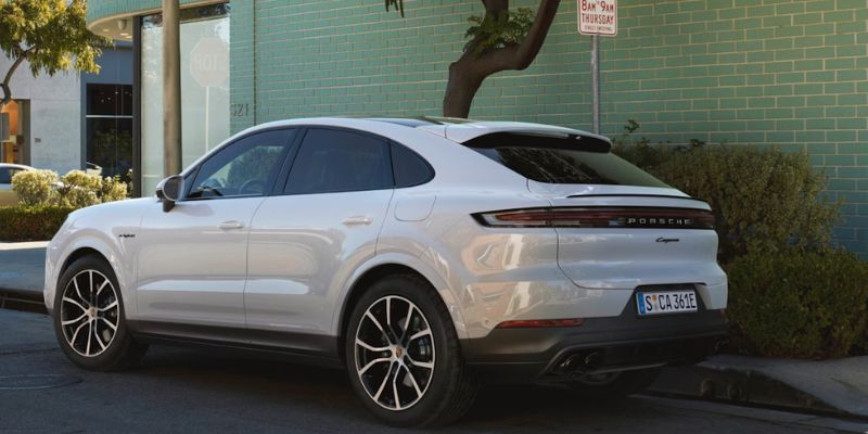 2026 Porsche Cayenne Coupe technology