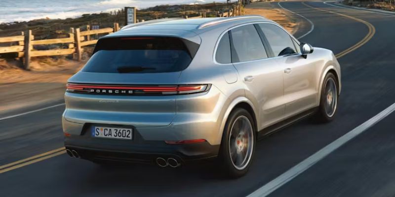  2026 Porsche Cayenne performance