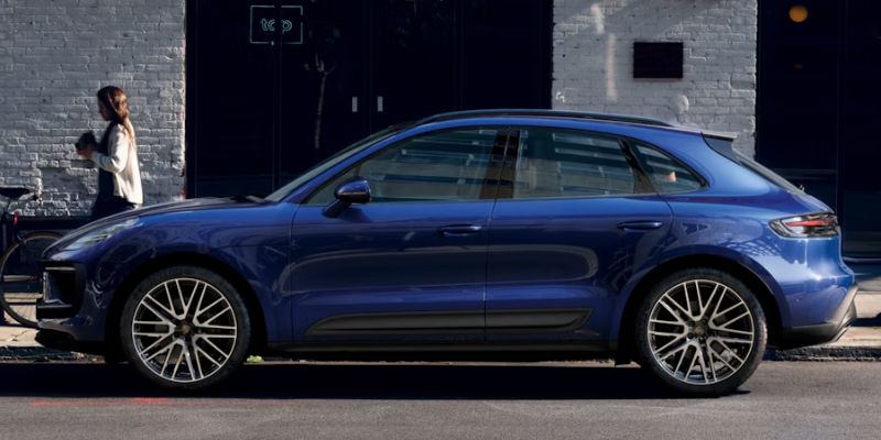 2026 Porsche Macan performance