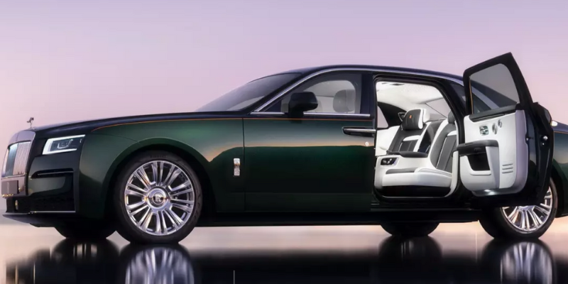 2023 Rolls-Royce Ghost Extended design