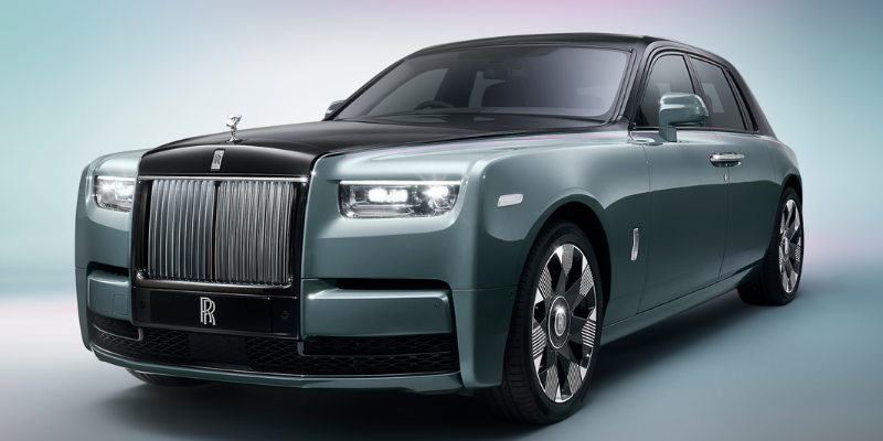 2023 Rolls-Royce Phantom technology