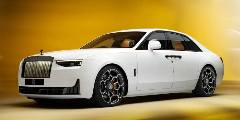 2025 Rolls-Royce Ghost Series II performance
